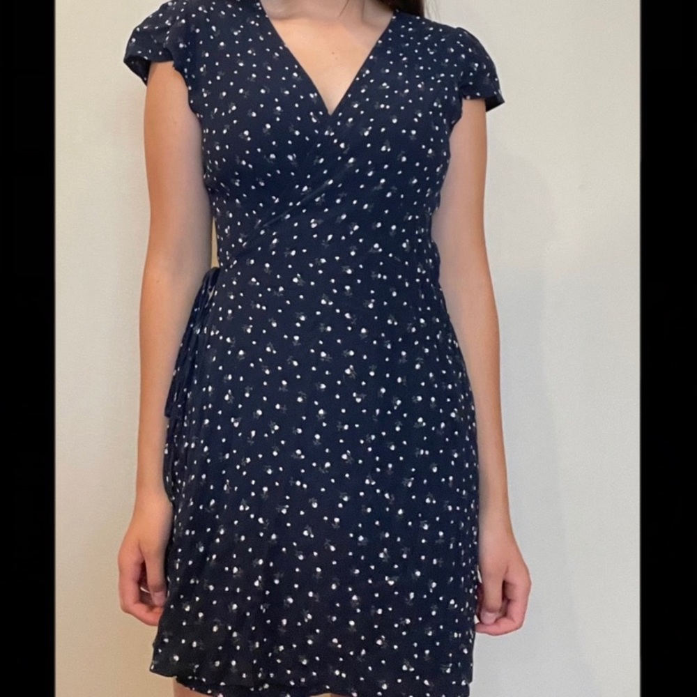 Brandy Melville wrap dress! Great condition!